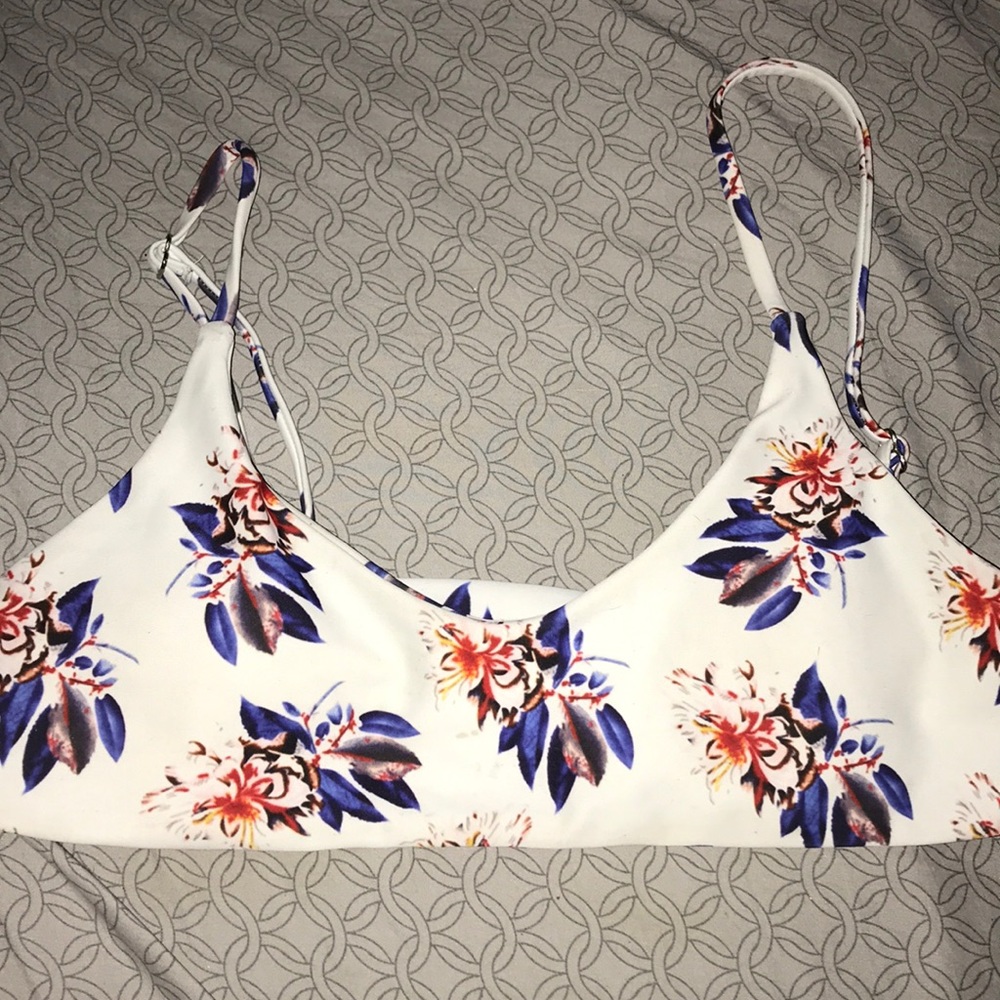 SHEIN white floral bikini top